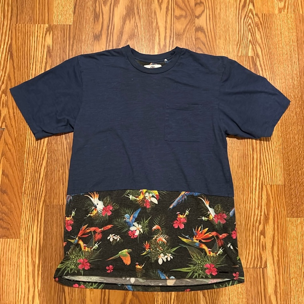On the byas tee